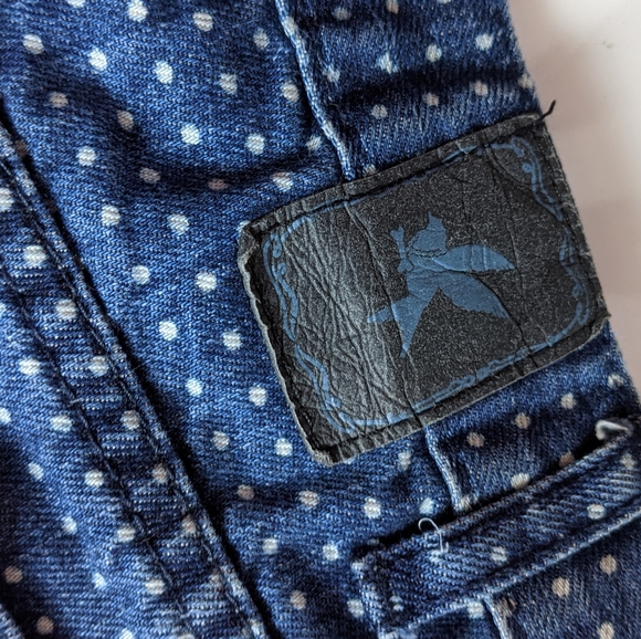 One Teaspoon distressed short shorts - Picture 9 of 10